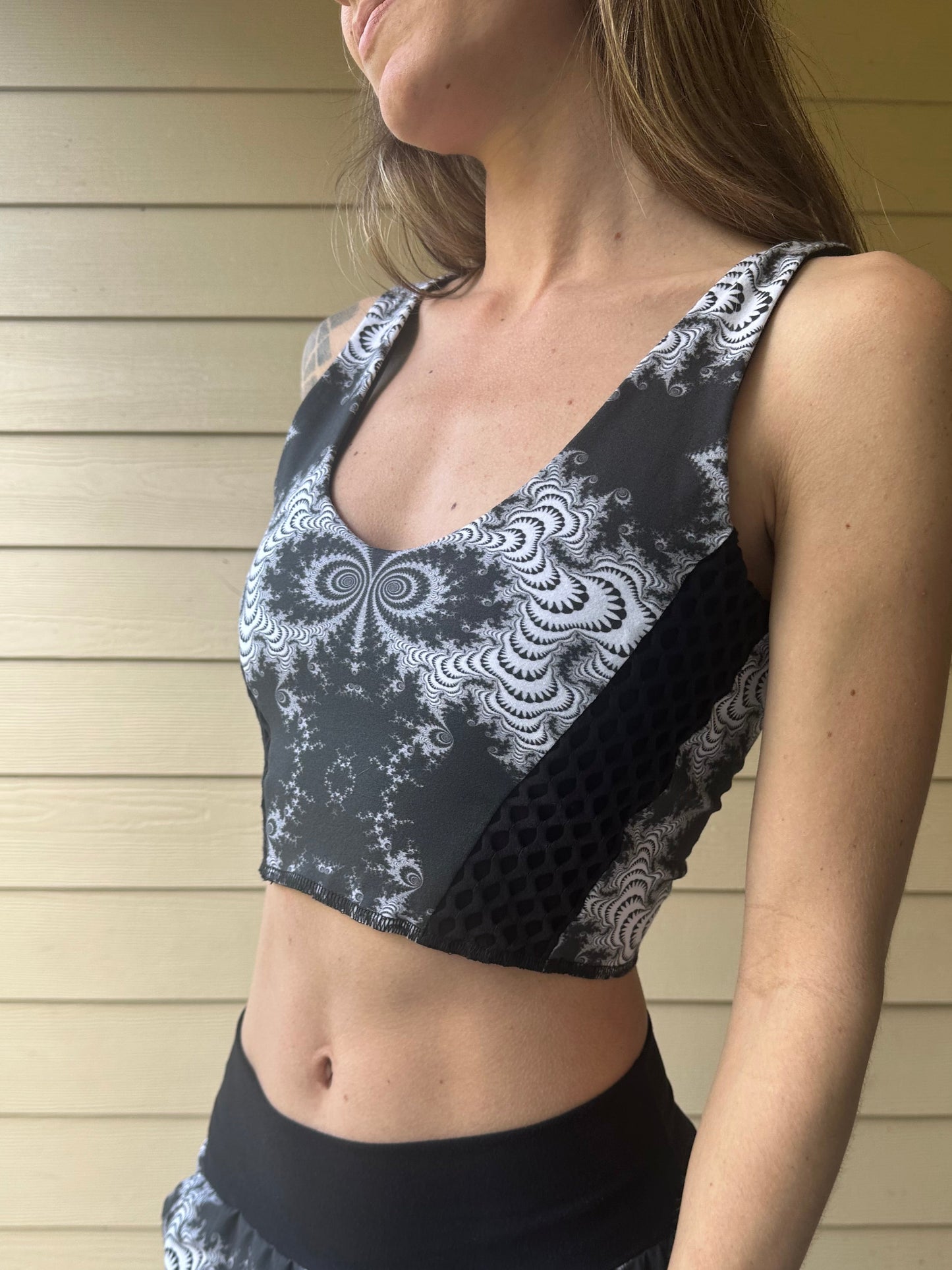 Infectious Void (M) Tank - TeraFractal