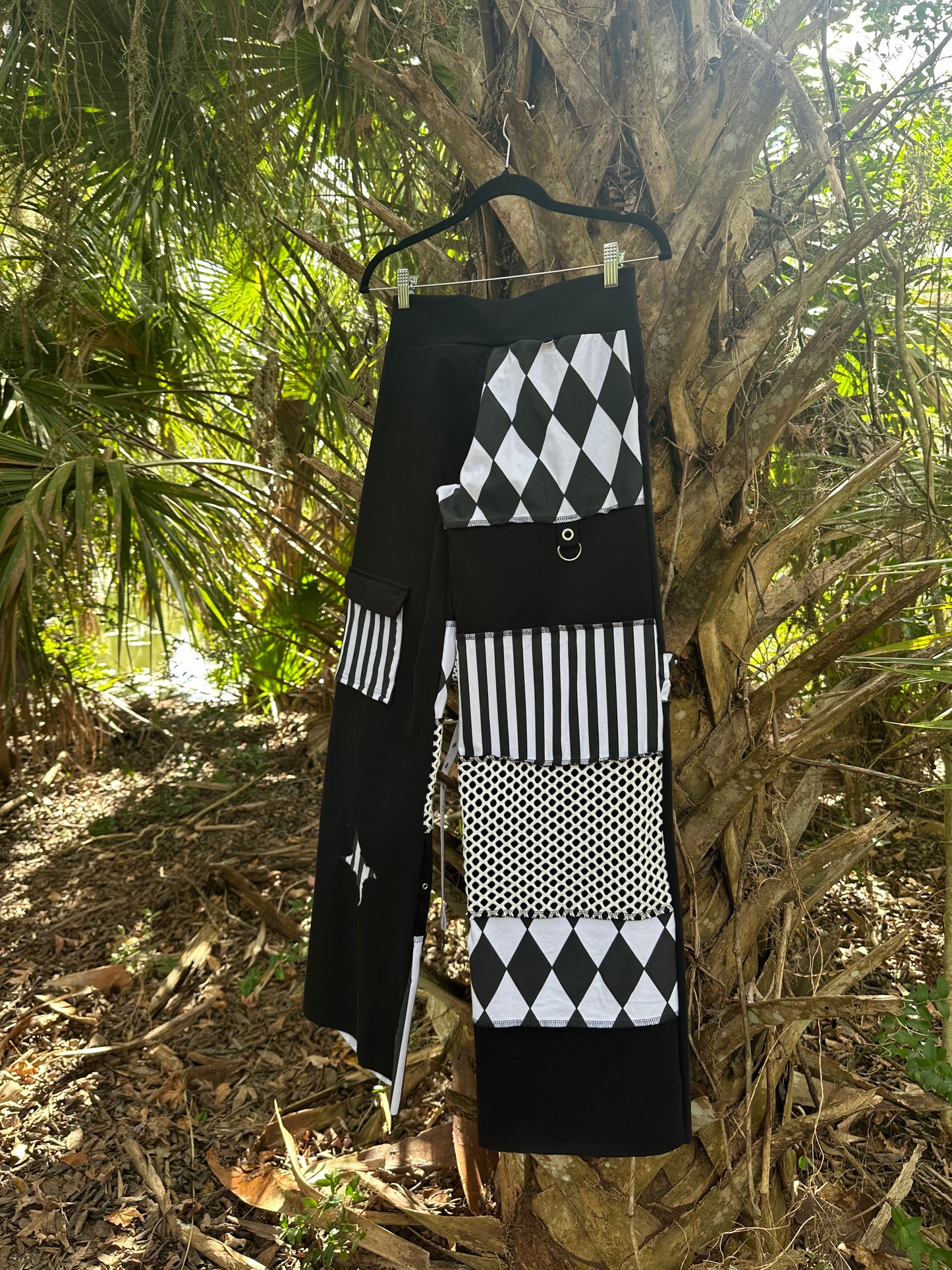 Circus Freak (M) Cargo Pants - TeraFractal