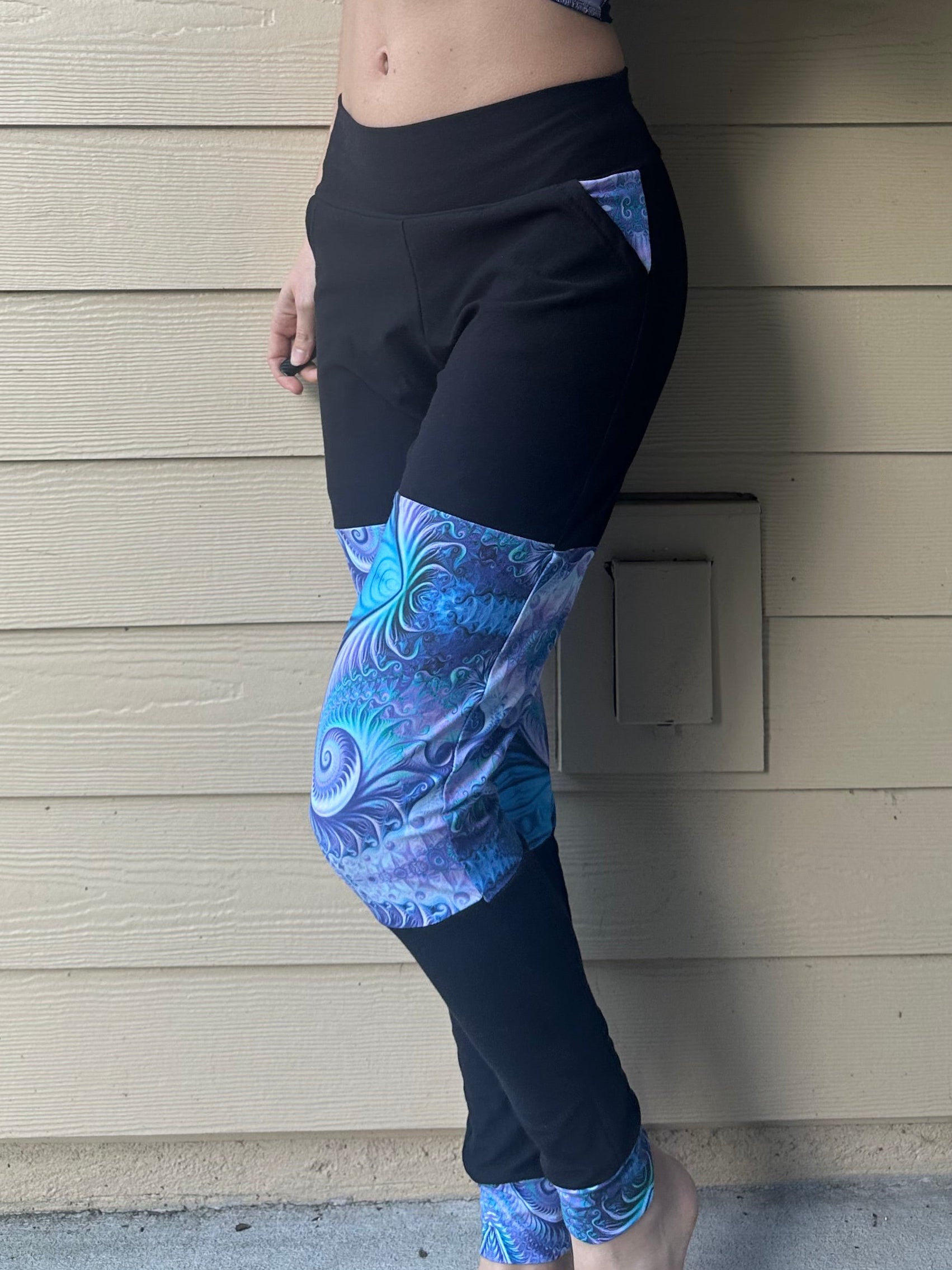 Frequency (S) Yoga Joggers - TeraFractal