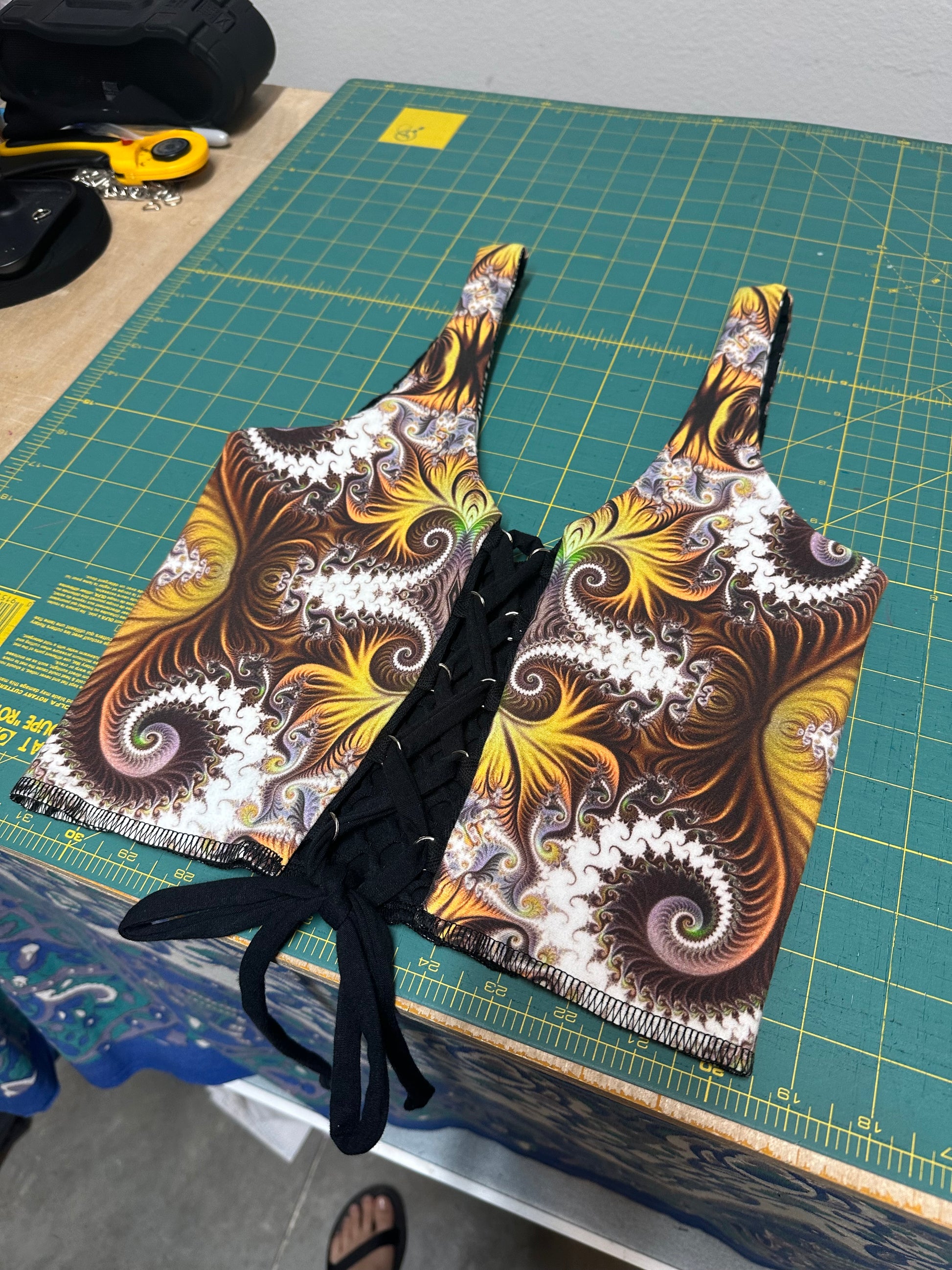 4 Way Tank (S) - TeraFractal