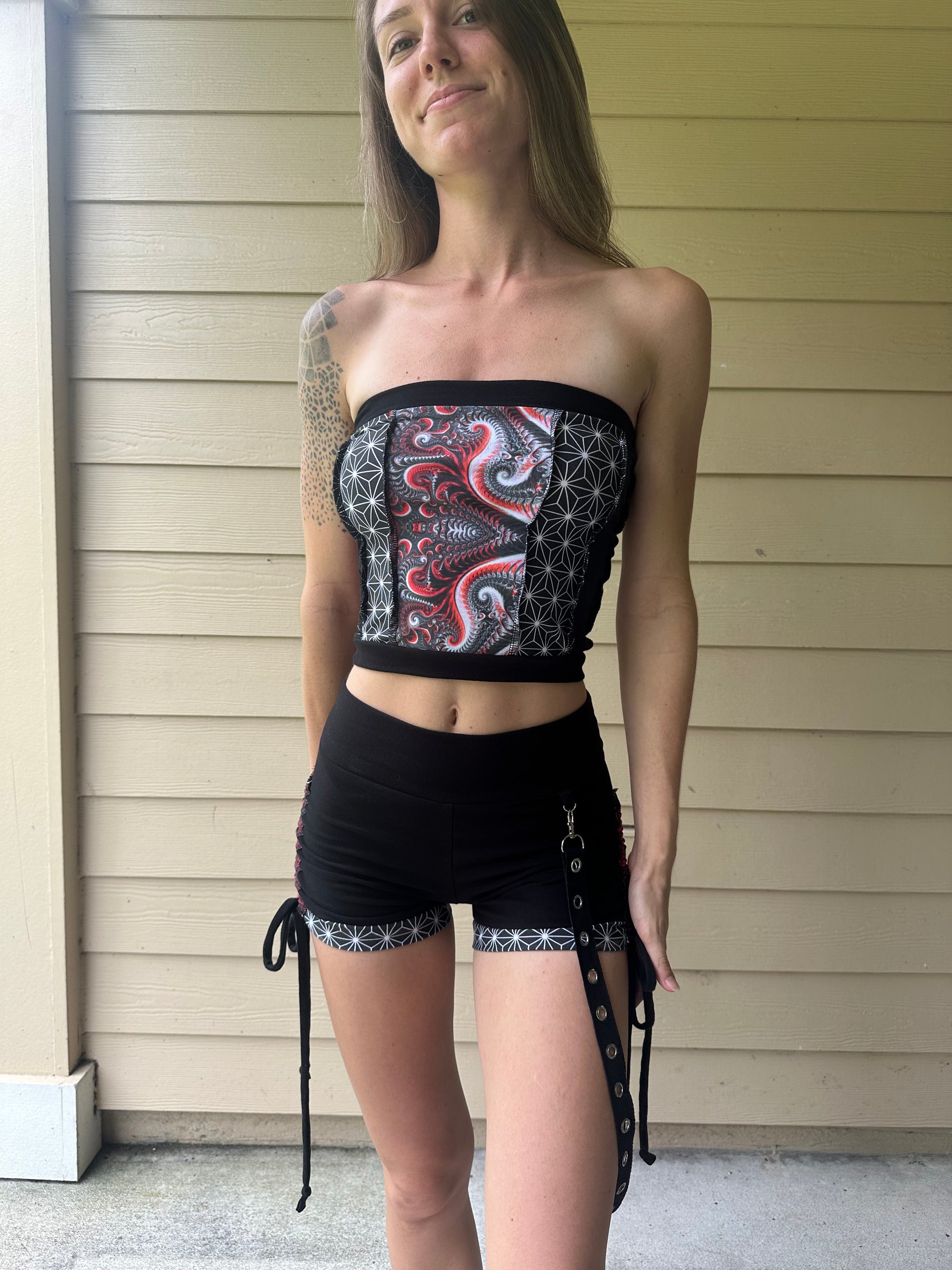 Devised (SM) Cinch Shorts - TeraFractal