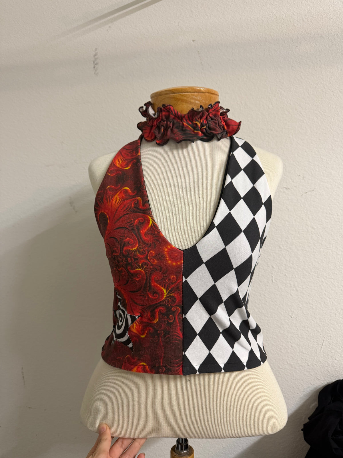 Ruffle Collar & Cuffs #1