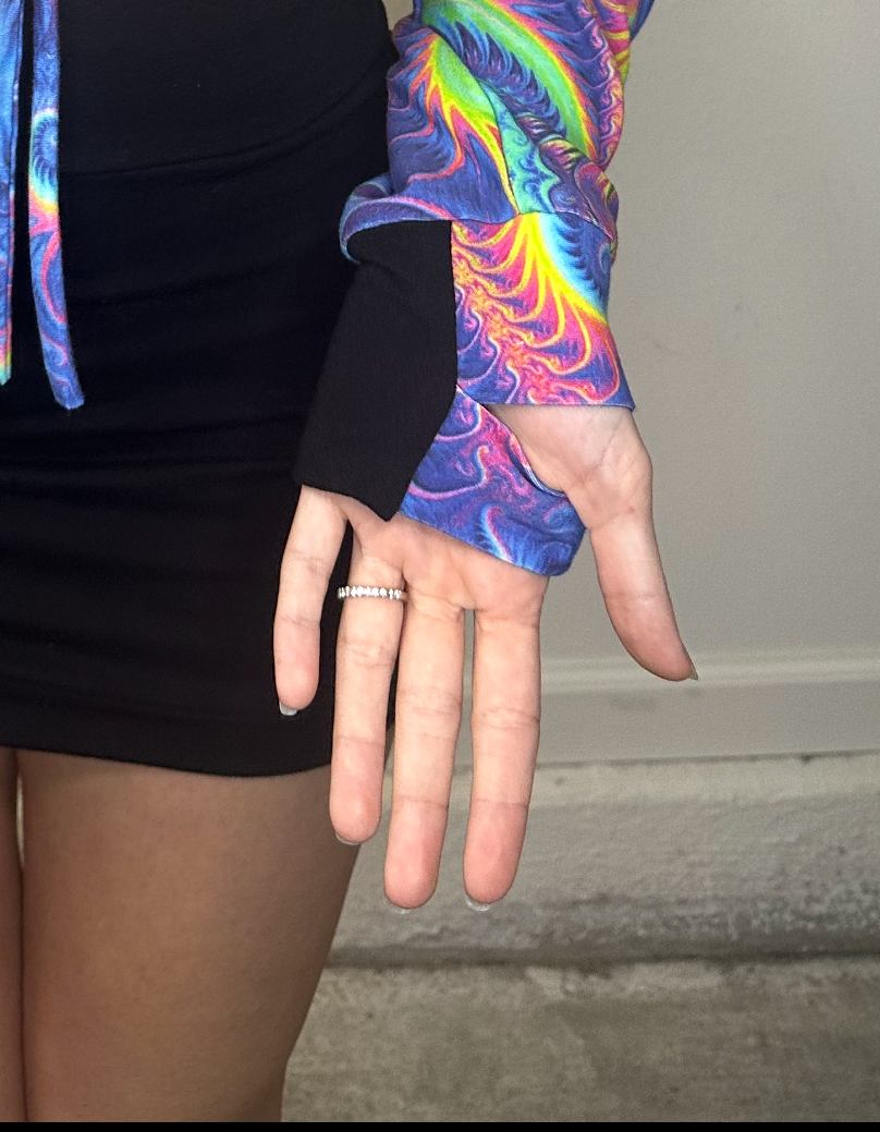 Neo (XL) Cinched Long Sleeve