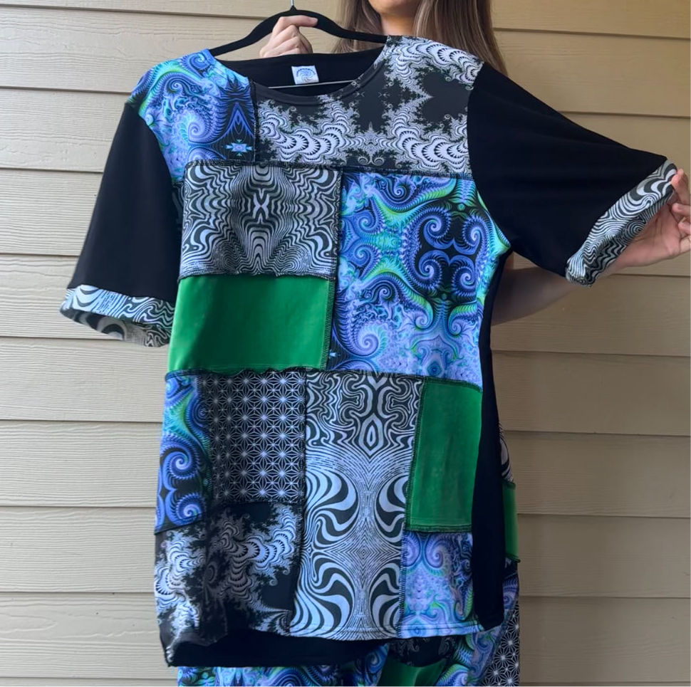 Mire Patchwork Tee (LG) - TeraFractal