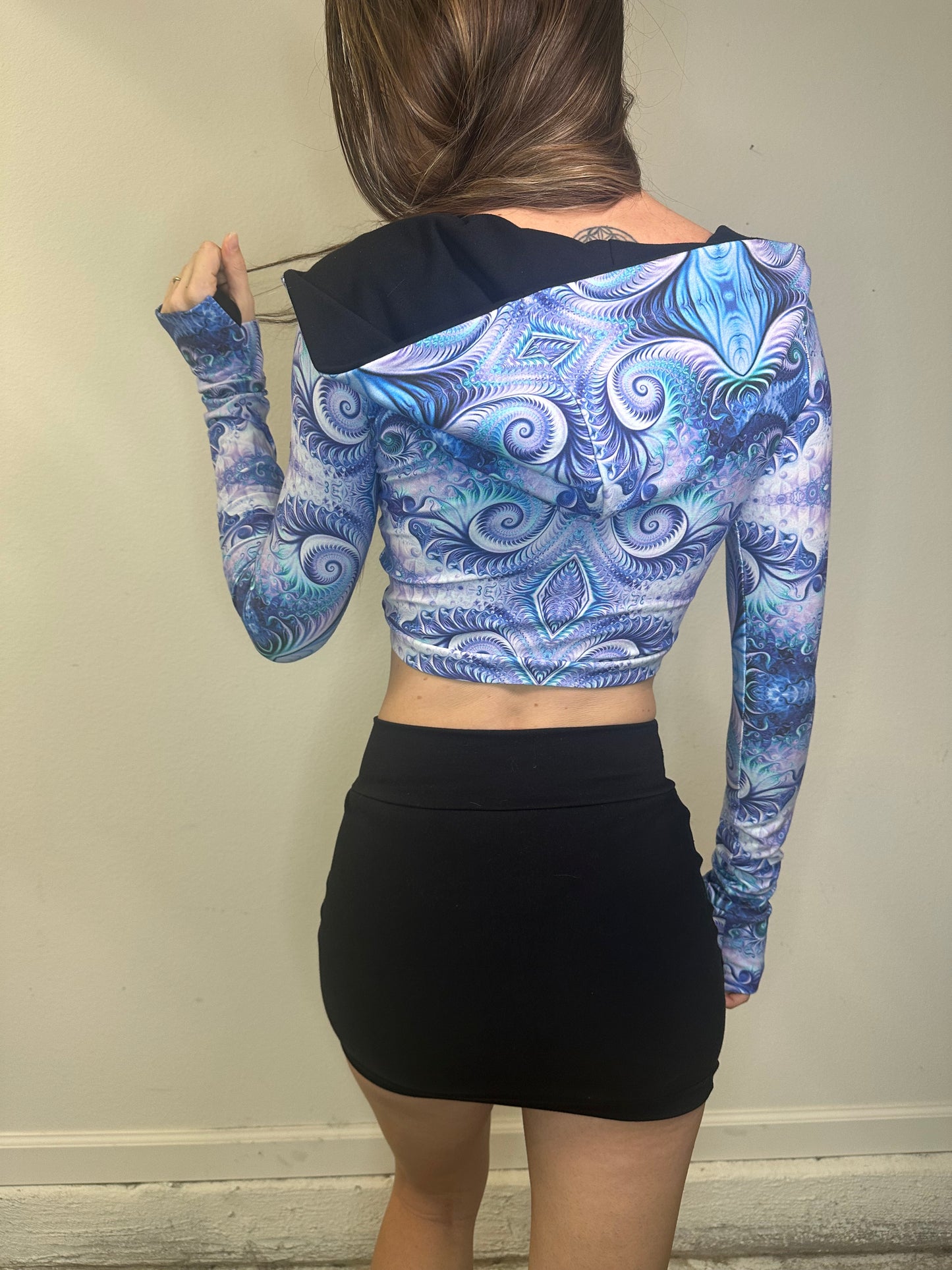 Frequency (XS) Cinched Long Sleeve Top