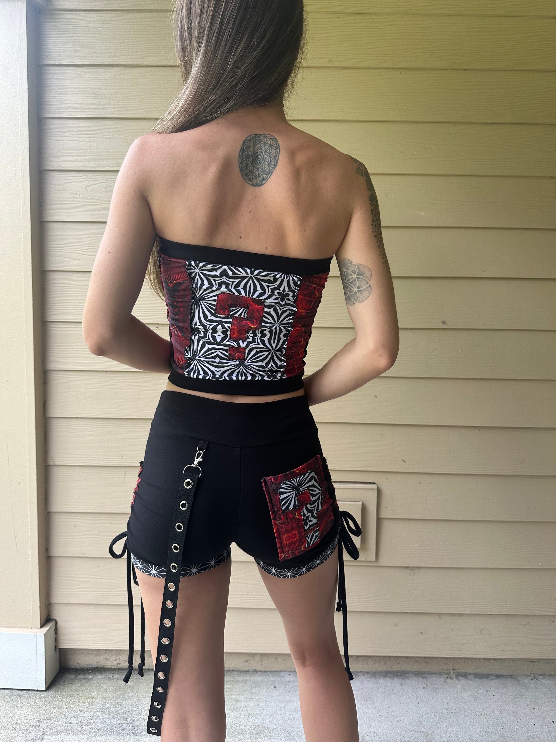 Devised (SM) Cinch Shorts - TeraFractal