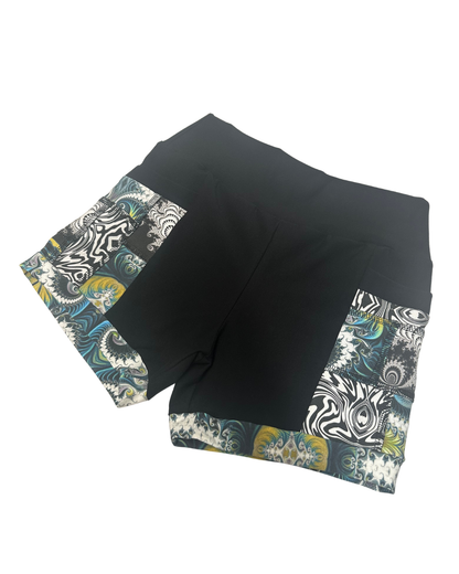 MTO Patchwork Pocket Shorts - TeraFractal