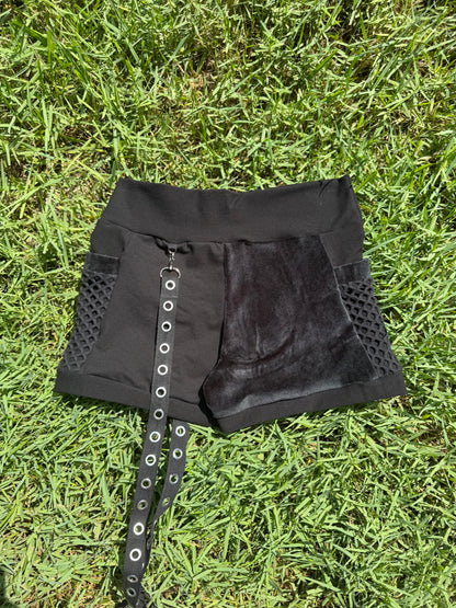 Darkling (XL) Shorties