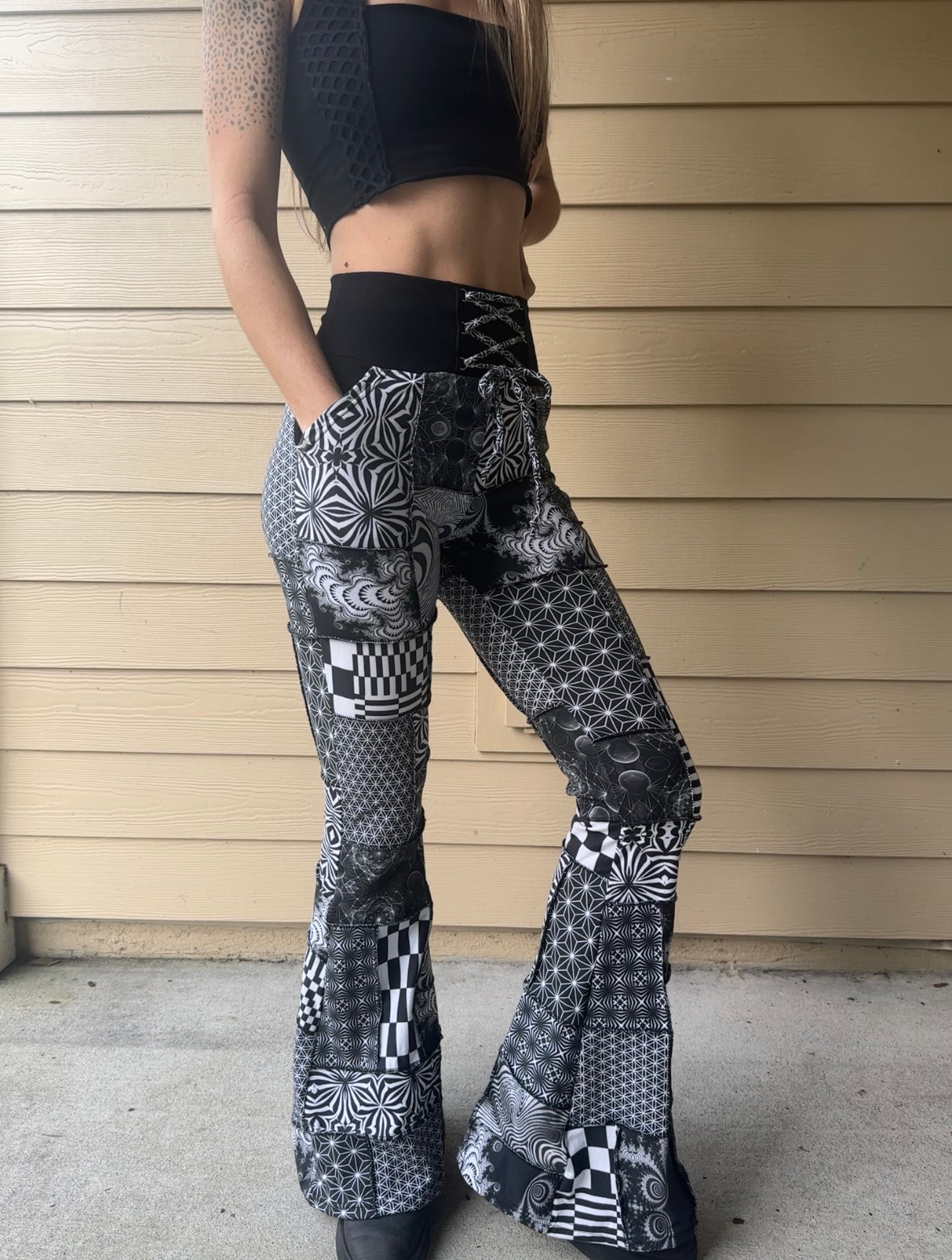 B&W (M) Patchwork Flares