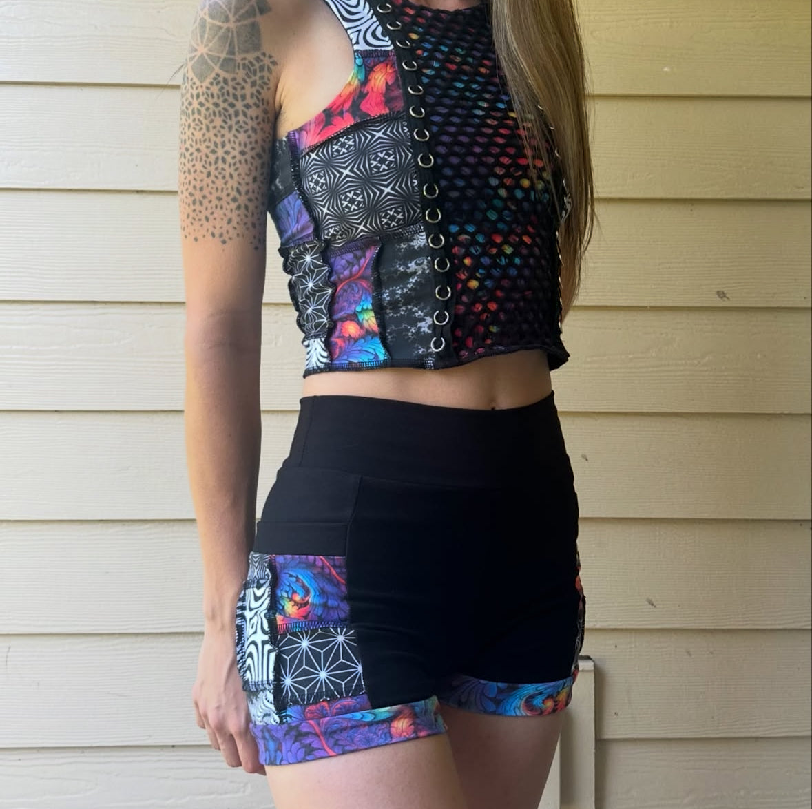 MTO Patchwork Pocket Shorts - TeraFractal