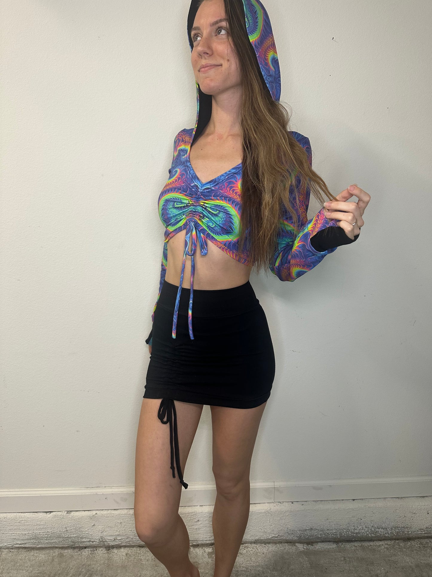 Neo (XL) Cinched Long Sleeve