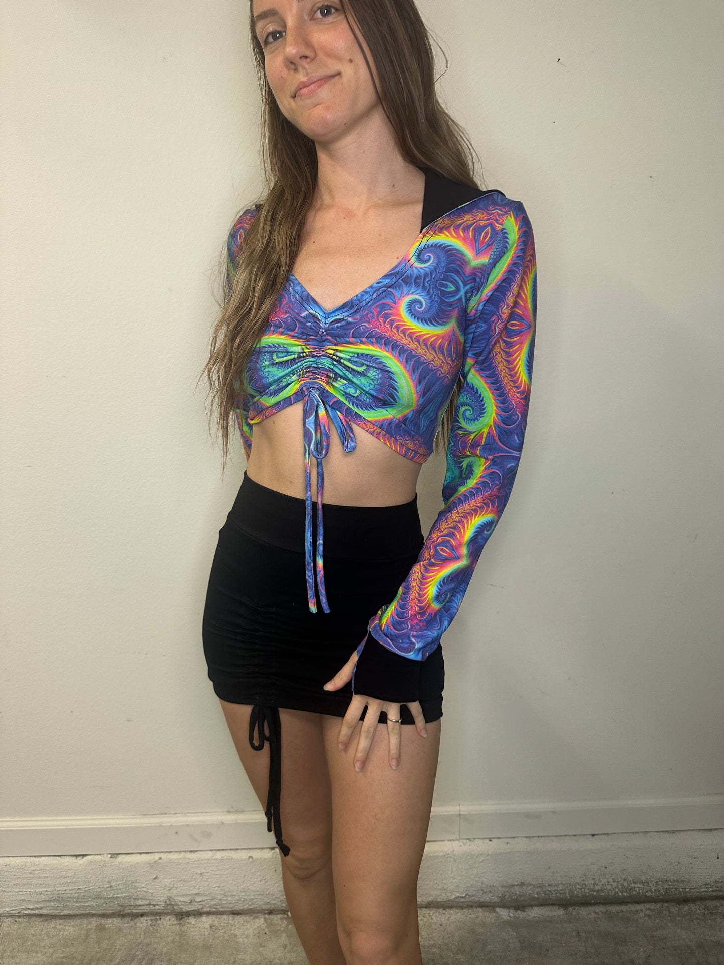 Neo (XL) Cinched Long Sleeve