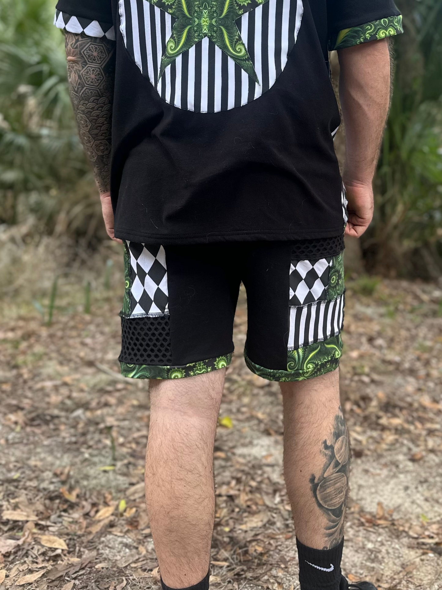 MTO Shorts with Zipper Pockets - TeraFractal