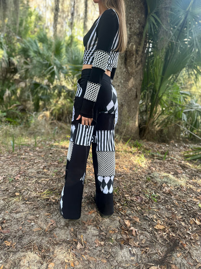 Circus Freak (M) Cargo Pants - TeraFractal