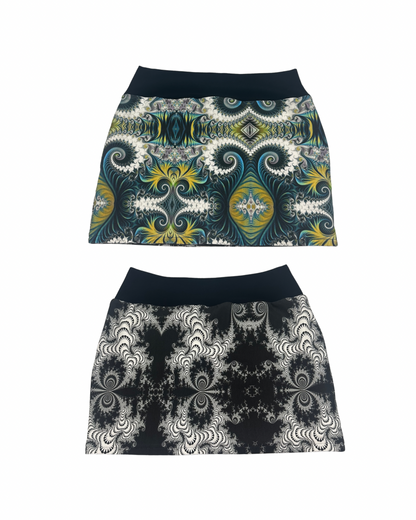(L) Reversible Mini Skirt - TeraFractal