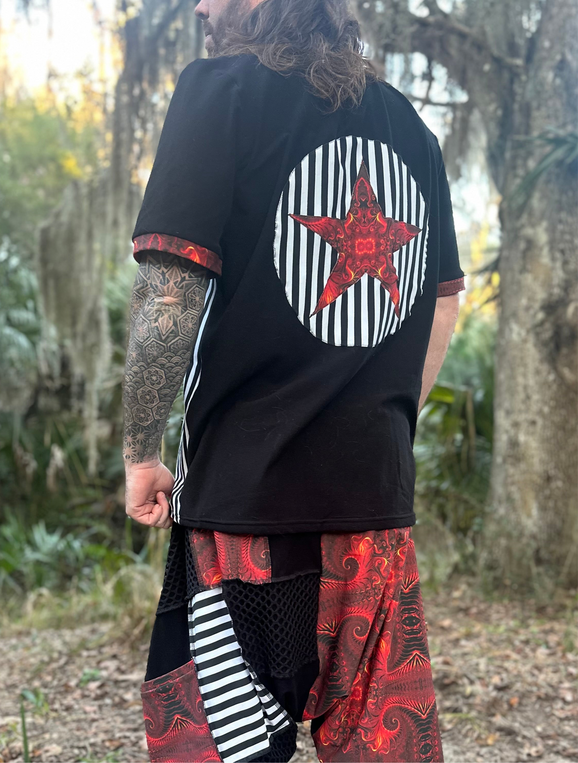Devised Tee (2XL) - TeraFractal