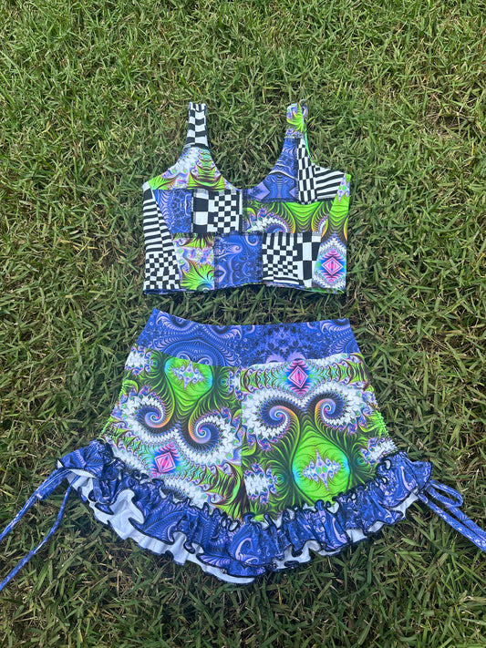 MTO Ruffle Shorts - TeraFractal