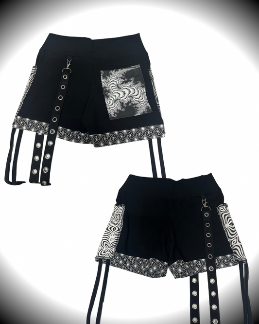 B&W (S) Cinch Shorts - TeraFractal