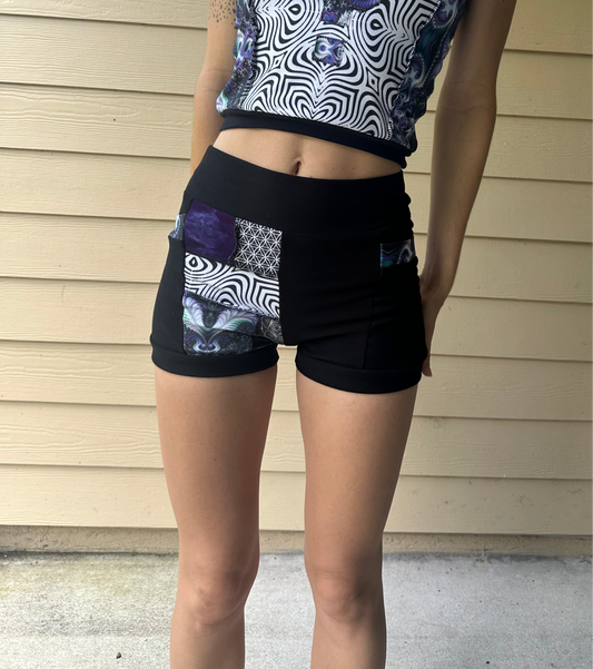 Seraph (M) Patchwork Pocket Shorts - TeraFractal