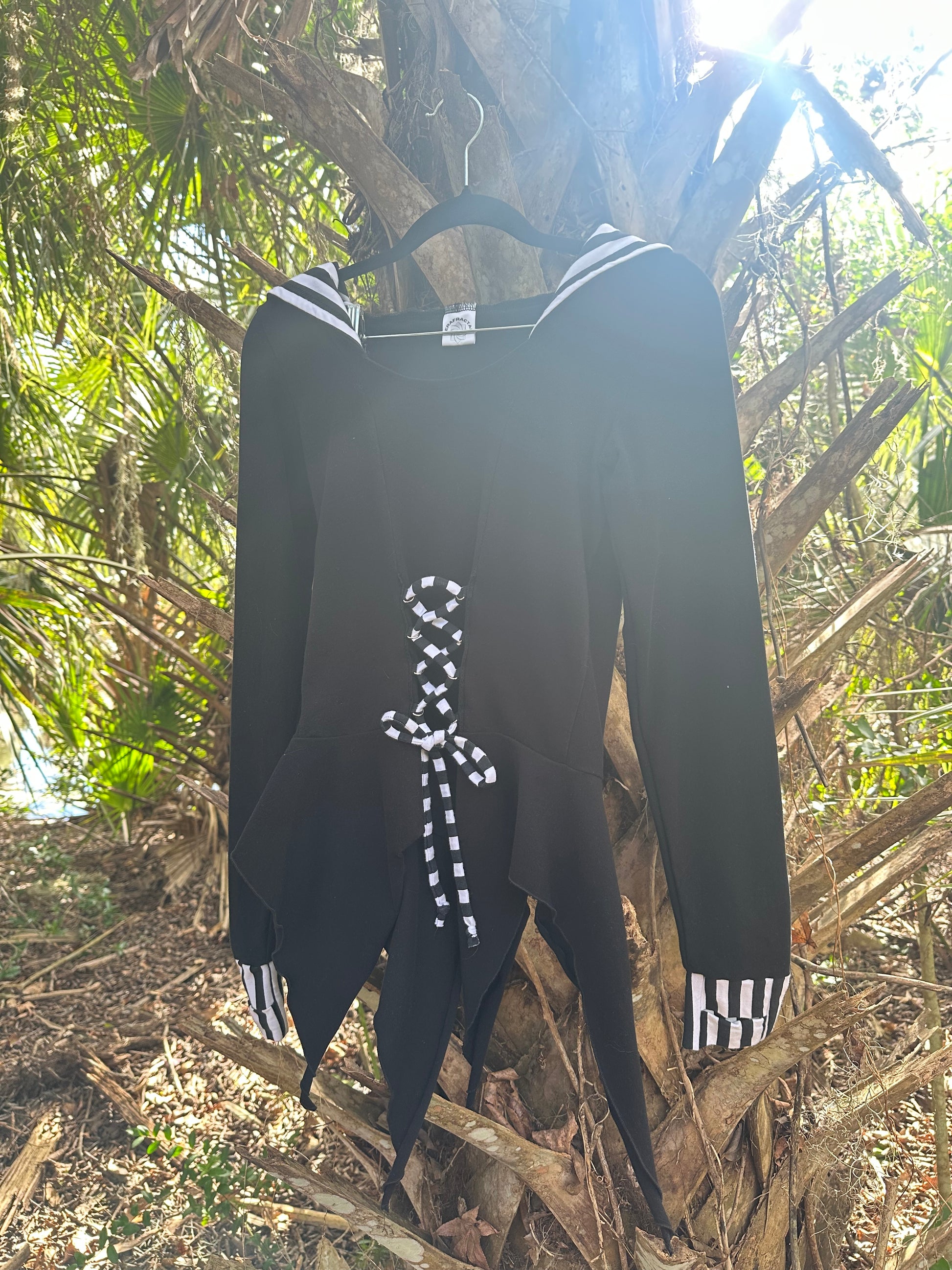 Long Sleeve (M) Pixie Top - TeraFractal