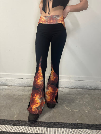 Gilded Supernova (SM) Flare Leggings