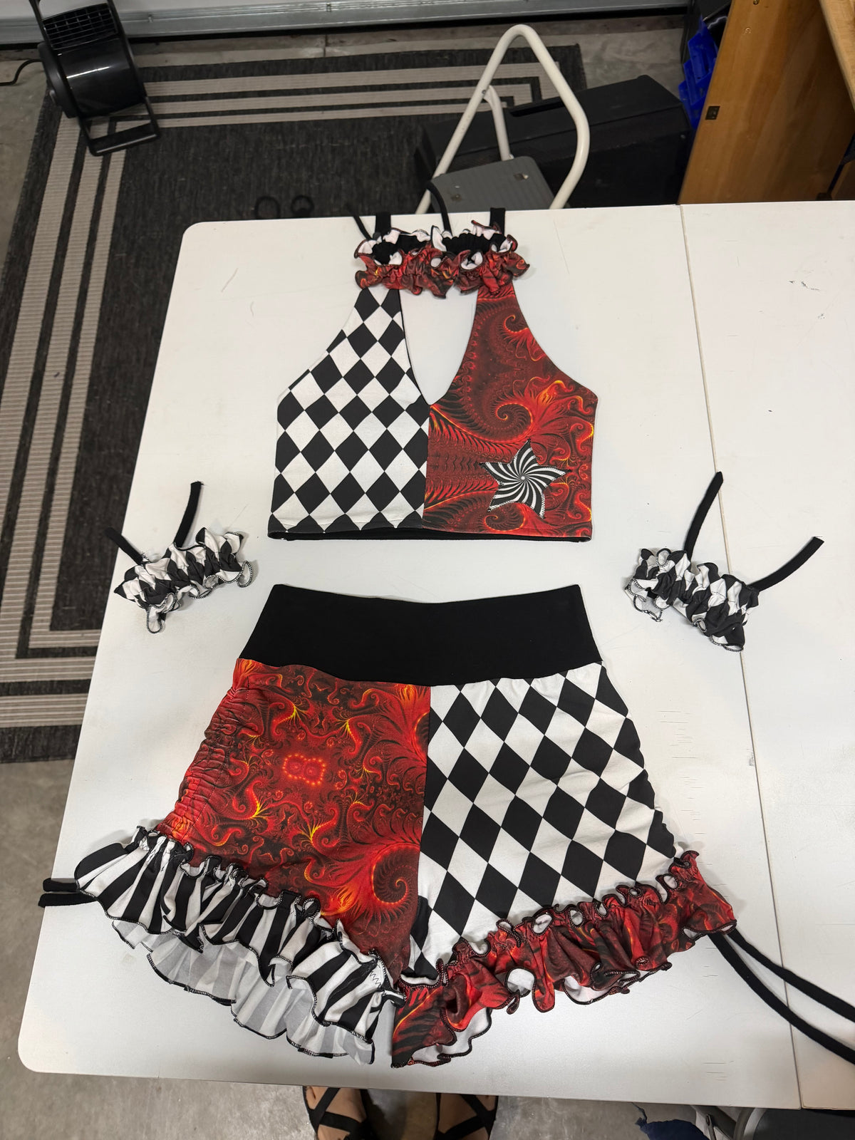 Ruffle Collar & Cuffs #1