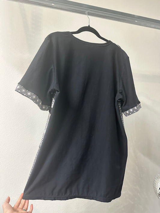 B&W Patchwork (L) Tipper Squared Tee - TeraFractal