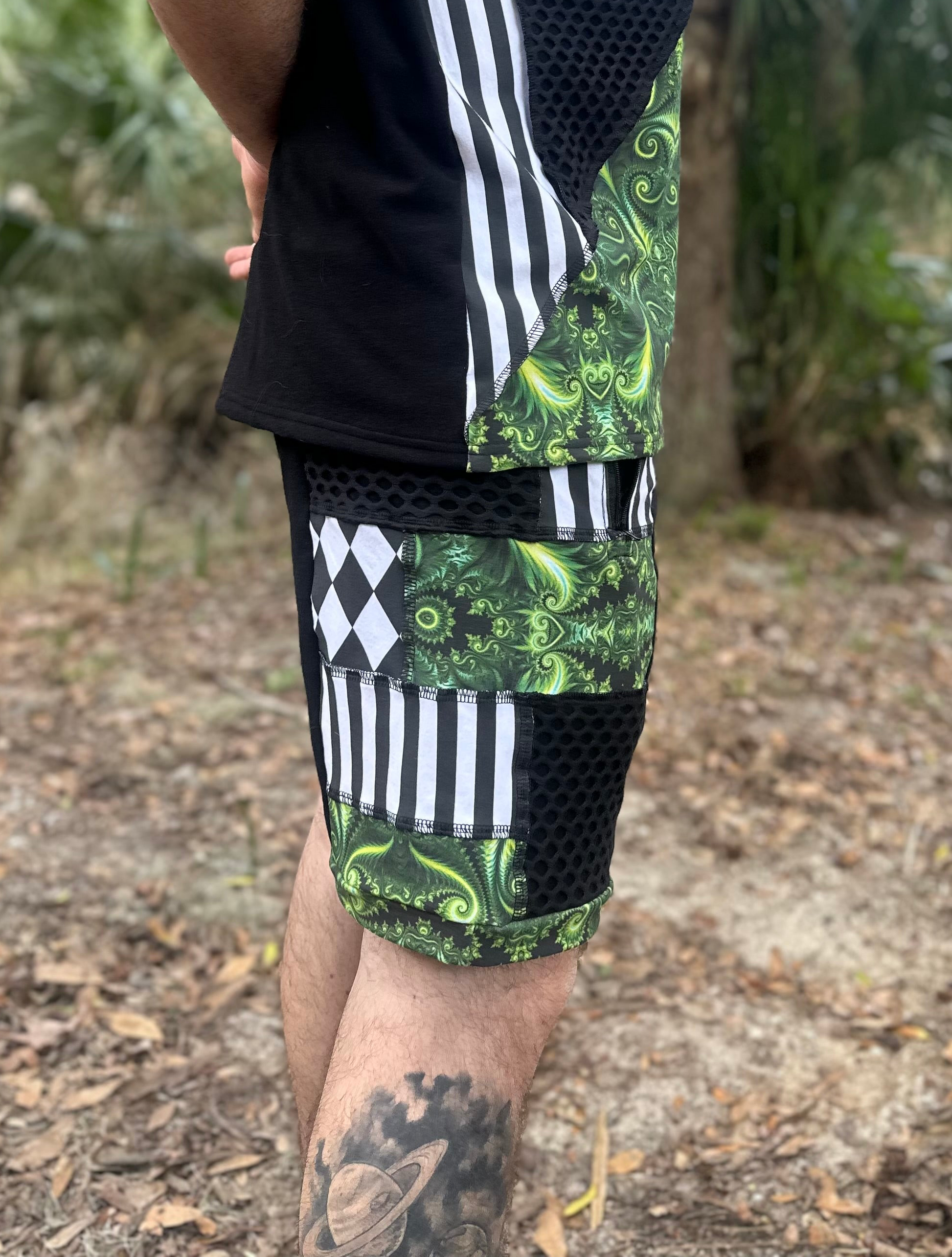MTO Shorts with Zipper Pockets - TeraFractal